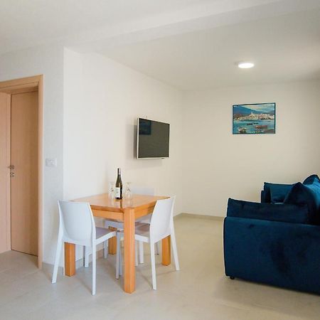 צלינה Apartments Ivica & Marica מראה חיצוני תמונה