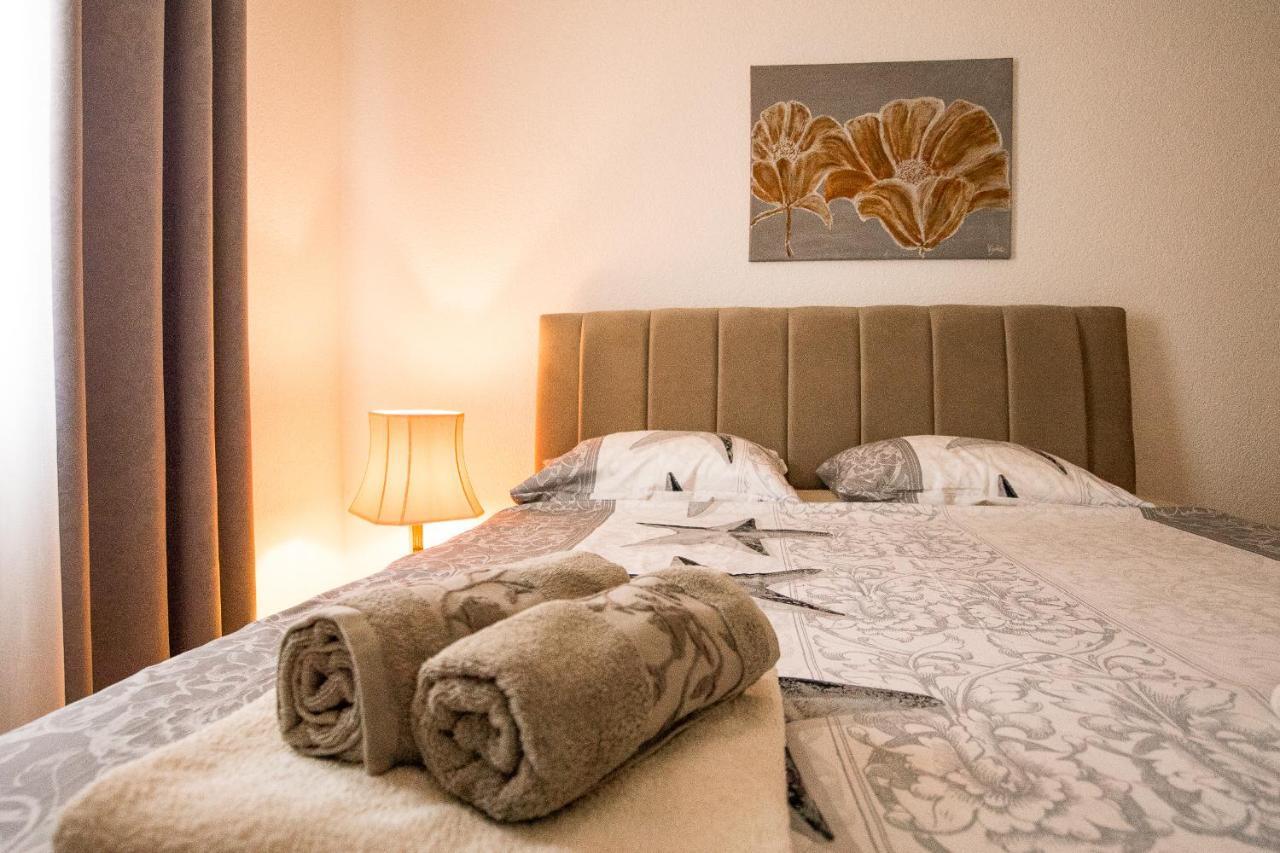 צלינה Apartments Ivica & Marica מראה חיצוני תמונה