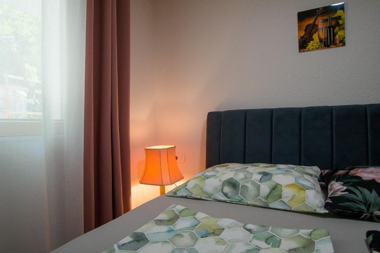 צלינה Apartments Ivica & Marica מראה חיצוני תמונה