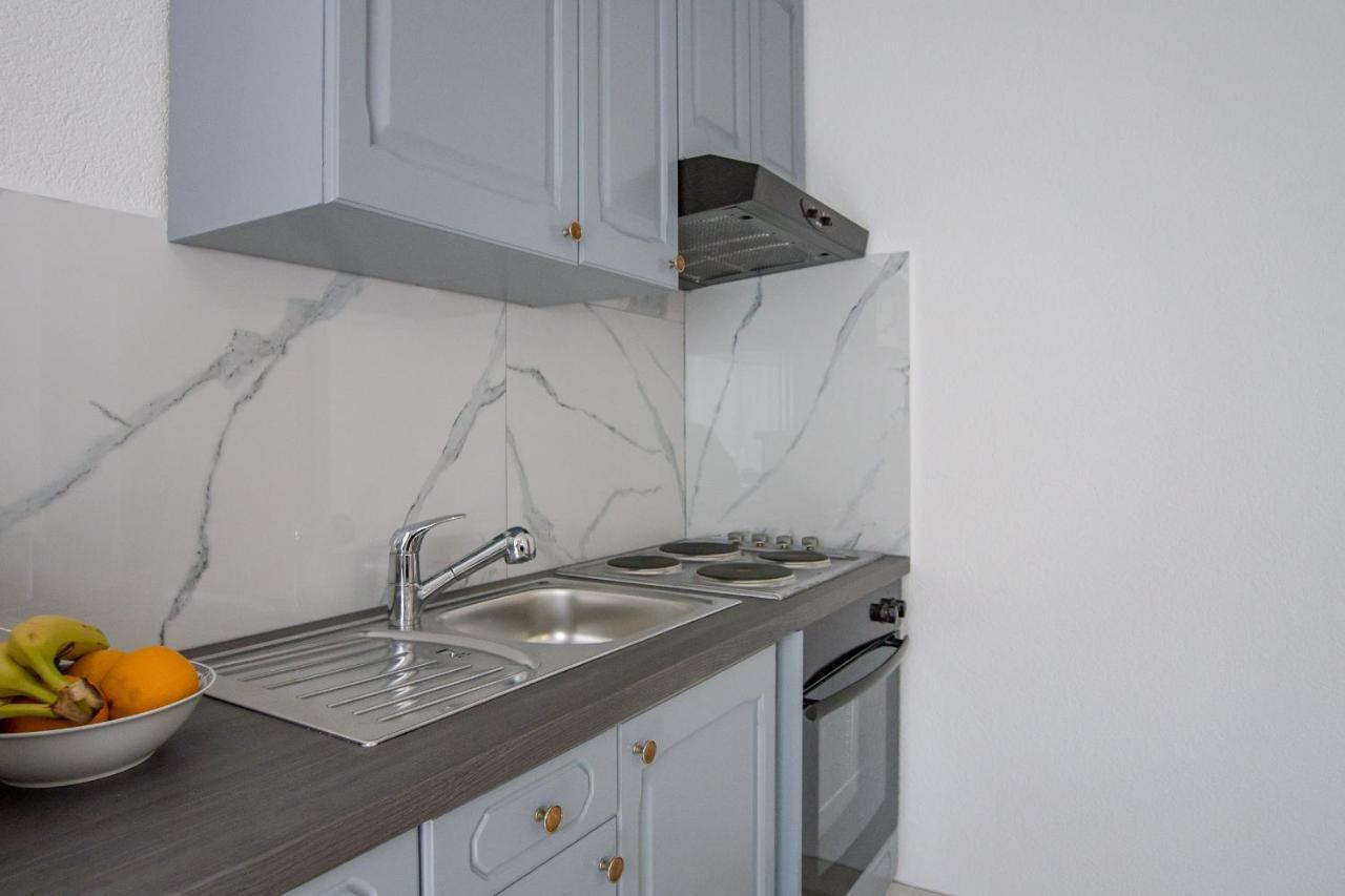 צלינה Apartments Ivica & Marica מראה חיצוני תמונה